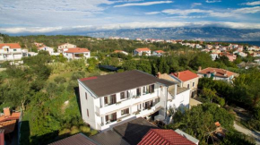 Отель Apartments Jug  Лопар